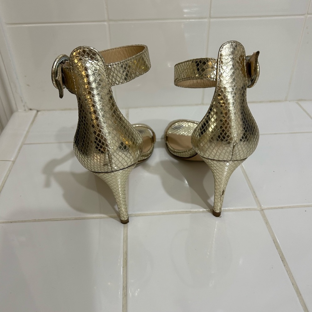 Beautiful and comfortable heels